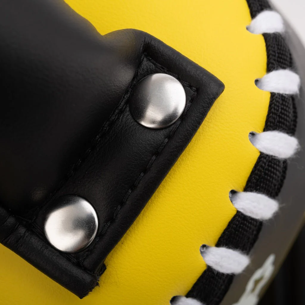 Freestyle Kicking Pads - Image 43