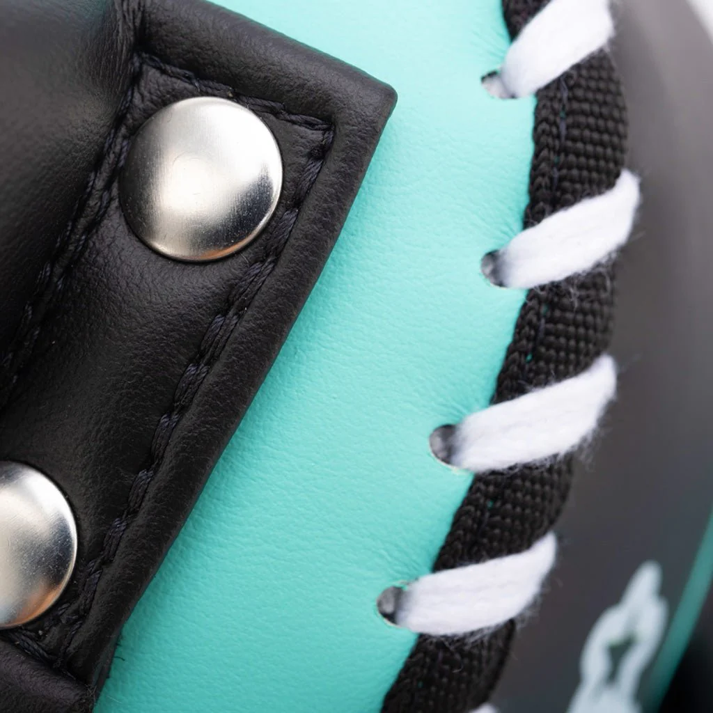 Freestyle Kicking Pads - Image 54