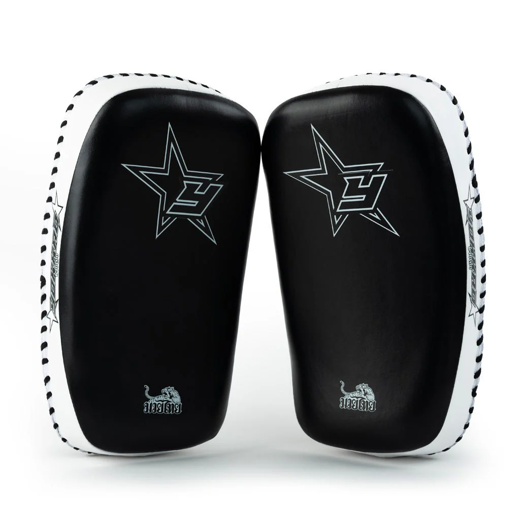 Institution Dual Tone Kicking Pads - Image 3